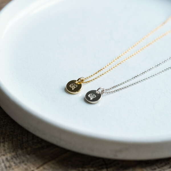 Birth Flower Necklace - Image 4