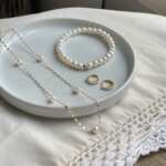 Pearl Tinsel Chain Necklace - Image 3